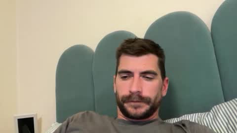 biggunz8 online show from October 23, 11:27 pm