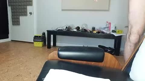 bighugecum543 online show from June 10, 2:44 am