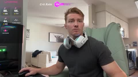 Snapshot of bigmcr1 chatting on October 24, 8:42 pm Nick Barker online show from October 24, 8:42 pm