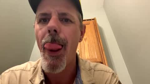 bigmemo69 online show from January 17, 12:31 am