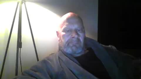 bigmike3339 online show from March 11, 5:46 am