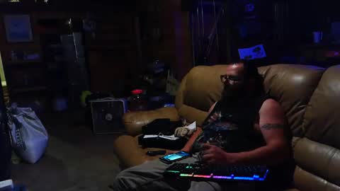 bigmotopayne8769 online show from May 11, 7:37 am