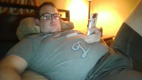 Snapshot of bigsexycock4655 chatting on October 28, 3:51 am bigsexycock4655 online show from October 28, 3:51 am
