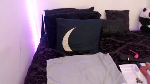 Nichole lights online show from June 11, 9:46 pm