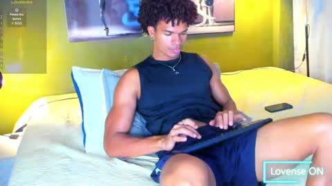 Snapshot of bigxxo chatting on February 11, 1:41 am bigxxo online show from February 11, 1:41 am