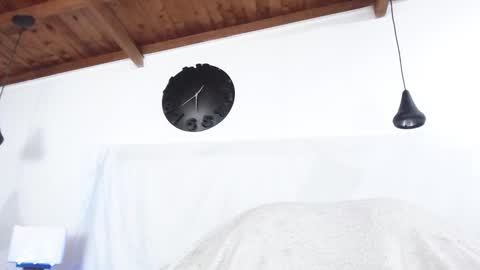 Snapshot of bigzehuz chatting on February 20, 9:00 am andres online show from February 20, 9:00 am