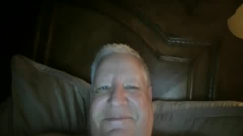 Snapshot of billernest99 chatting on October 23, 5:42 am billernest99 online show from October 23, 5:42 am