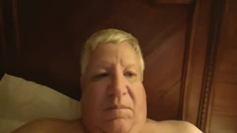 Snapshot of billernest99 chatting on October 12, 3:21 am billernest99 online show from October 12, 3:21 am