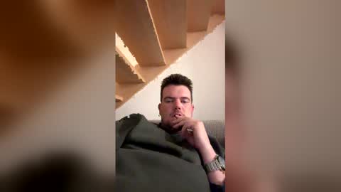 bingeling123 online show from March 15, 8:01 pm