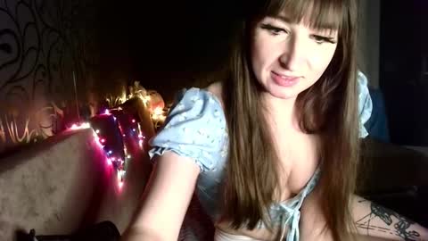 birdie_kiss online show from February 12, 10:02 pm