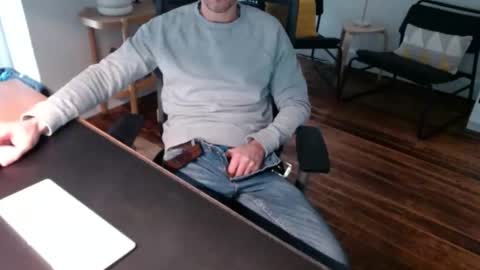 bisexy_man online show from February 11, 4:11 pm