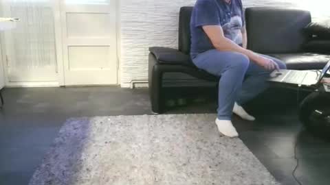 Bitchnk online show from November 9, 12:19 pm