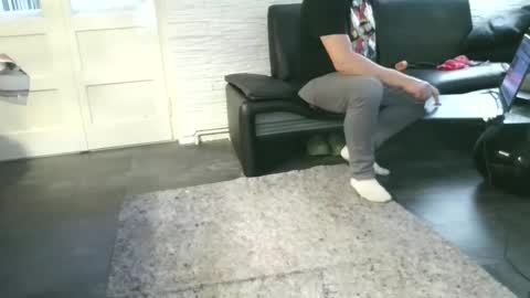 Bitchnk online show from December 7, 1:13 pm