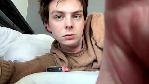 bkennedy829 online show from February 9, 6:32 pm