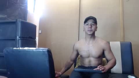 black_hot26 online show from January 4, 5:47 pm