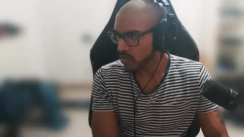 Master online show from May 4, 7:09 pm