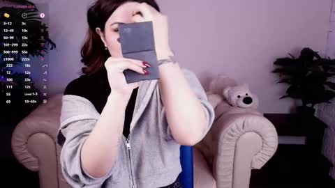 Mon Mon online show from February 25, 2:48 am