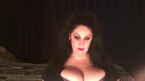 Sarah online show from April 30, 11:09 pm