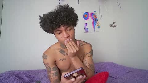 black_tentationx online show from May 18, 4:18 am