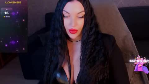 Snapshot of blackberry_star chatting on October 8, 7:58 am blackberry_star online show from October 8, 7:58 am