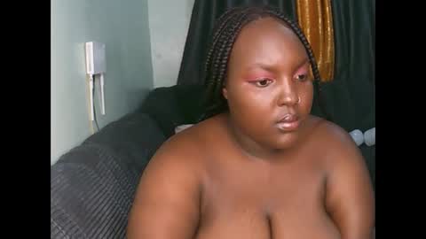 candy online show from April 26, 11:52 am