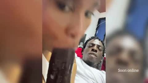 Lilly and Bryson online show from November 20, 1:59 am