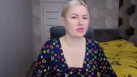 blackeyes11 online show from July 13, 2:37 am
