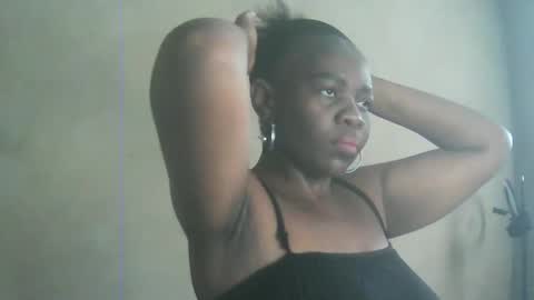 blackjuicy123x online show from October 21, 11:15 am