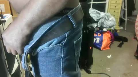 Snapshot of blackmanluv chatting on December 11, 9:41 am Me and her online show from December 11, 9:41 am