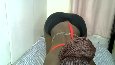 Blackmela online show from March 18, 6:30 am