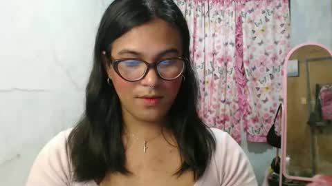 Ellez online show from February 4, 7:51 pm