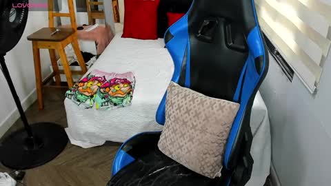 Marlon online show from November 13, 6:32 pm