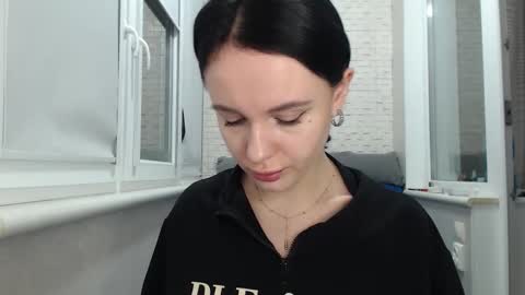 BlairYates online show from November 27, 11:45 pm