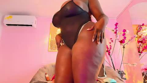 Blaisysmith online show from February 21, 1:03 pm