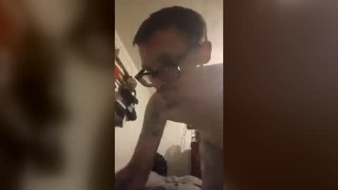 blakehumphrey1993 online show from June 22, 12:17 am