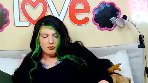 Blakely Morningstar   online show from March 2, 8:21 am