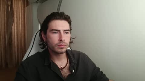 Snapshot of blakesedon13 chatting on October 17, 5:33 am  BlakeSedon  online show from October 17, 5:33 am