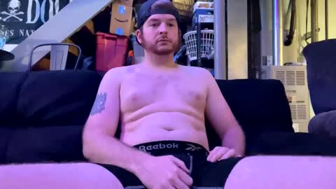 blakethesnake22 online show from February 3, 4:14 am