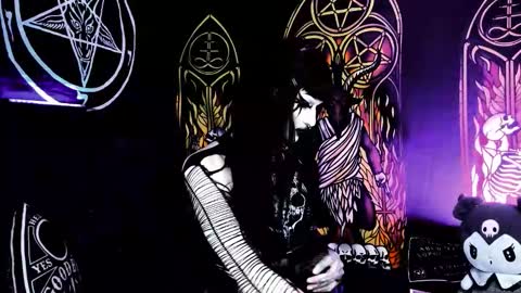   online show from November 1, 12:00 am