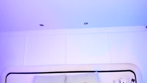 BLEYDI  online show from December 16, 4:52 am