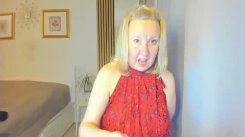 Nicole online show from March 6, 7:32 pm