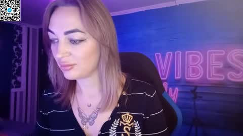 Snapshot of blonde_temptation chatting on October 19, 12:32 pm Meryem online show from October 19, 12:32 pm