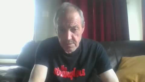 bloody52 online show from March 8, 12:42 pm