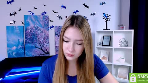 Jasmine online show from December 20, 10:38 am