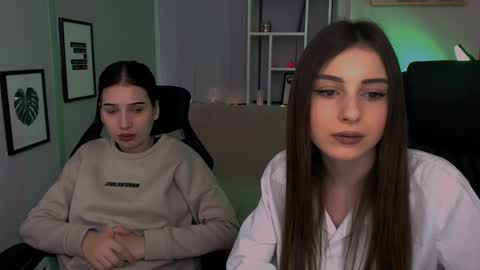 Jasmine online show from December 19, 11:07 am