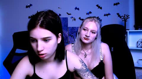 Jasmine online show from January 5, 1:04 pm