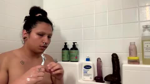 blossom 3 online show from March 22, 8:13 pm