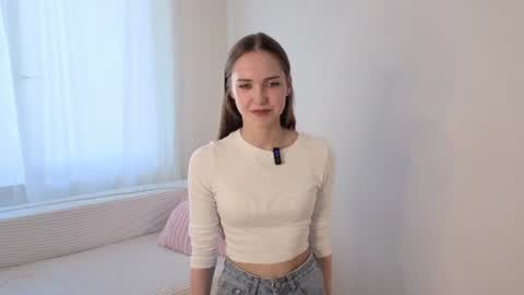 Alice or your girl from University online show from July 18, 1:24 pm