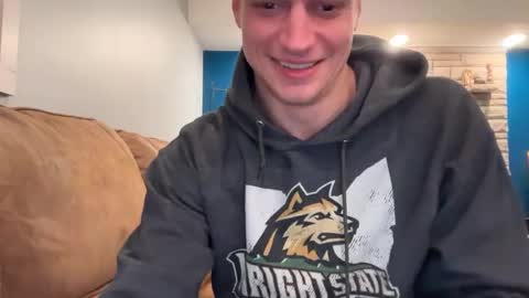 Beau online show from February 26, 4:49 am