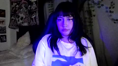 blue katt online show from December 21, 2:40 am